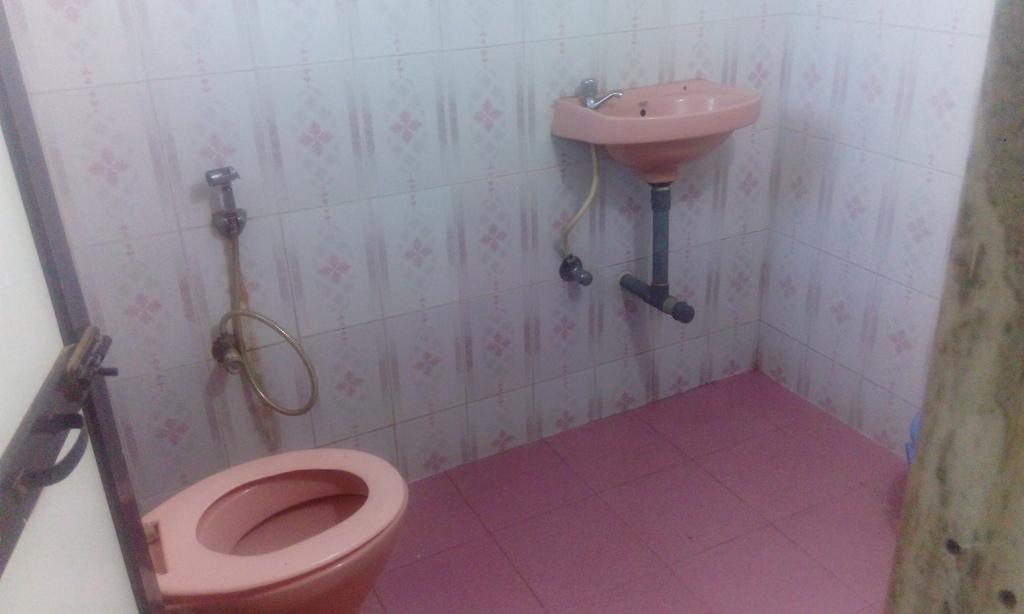 Radhabai Guest House アランボル エクステリア 写真